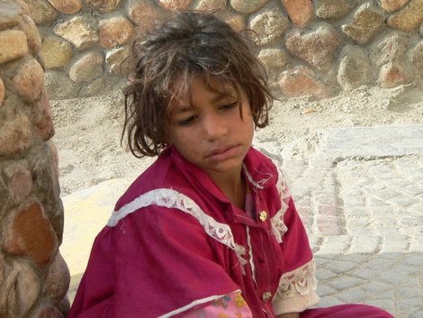 Девочка нищенка с губами, как у Анджелины Джоли, беру ее на главную роль. Хургада, Египет