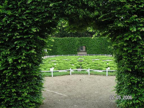 Потаённый сад Трир, Германия