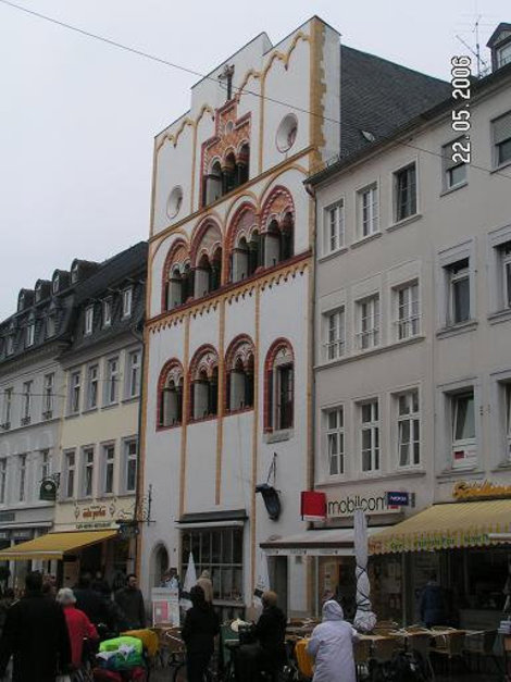 Чудо-постройка Трир, Германия