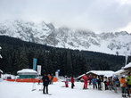 Альпы. Поцца-ди-Фасса. Многие итальянцы катаются на горных лыжах