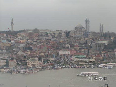 Густота застройки изумляет Стамбул, Турция