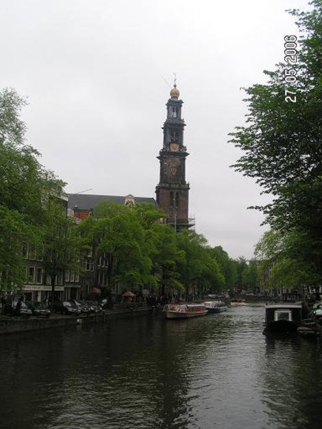 Из воды прямо в небо Амстердам, Нидерланды