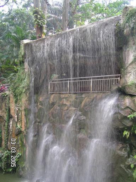 Водопад Куала-Лумпур, Малайзия