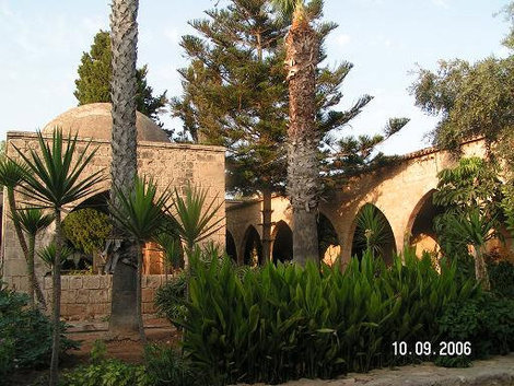 Монастырский двор Айя-Напа, Кипр