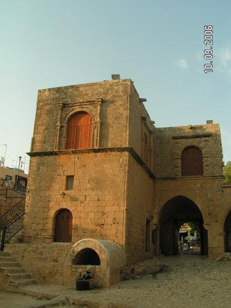Крепкая постройка Айя-Напа, Кипр