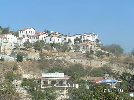 Белые домики Кипр