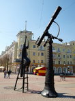 Могилев. Памятник звездочету на Звездной площади