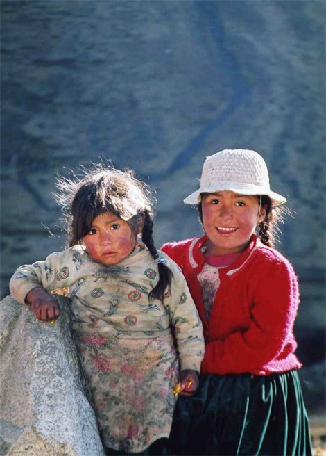 Главное — верить в светлое будущее! Будущая Пинилопа Круз и Сальма Хаек! Боливия