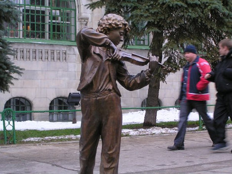 Скульптура на Большой Покровской. Нижний Новгород, Россия