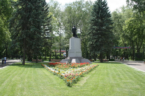 Памятник В.И.Ленину. Саранск, Россия