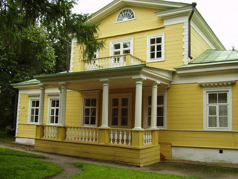 Барский дом — единственный в России дом Пушкина, который сохранился в первоначальном виде. Большое-Болдино, Россия