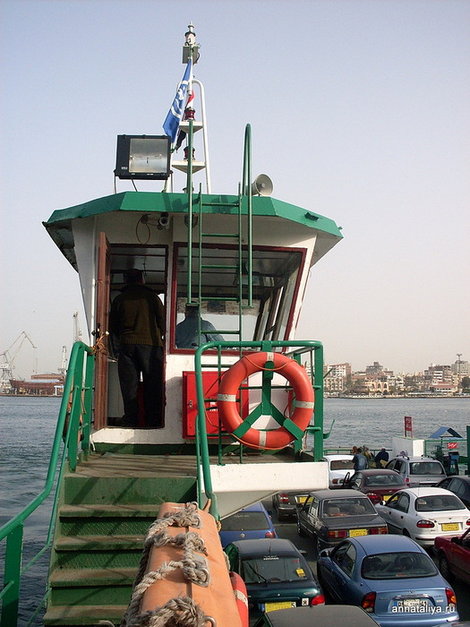 Порт-Саид. На пароме через Суэцкий канал Порт-Саид, Египет