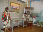 фото В краеведческом музее, ненецкая национальная одежда — малицы.
