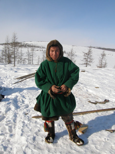 Степан — главный пастух общинного стада. Ямало-Ненецкий автономный округ, Россия