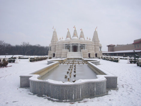 Индуистский храм, построен в 2004 году. Чикаго, CША