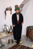 Дервиш на кухне, мини-музей в суфийском монастыре