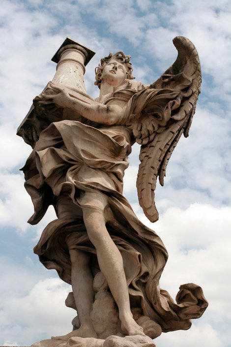 одна из скульптур моста Ватикан (столица), Ватикан