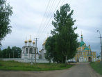 Вид на монастырь с улицы Гагарина