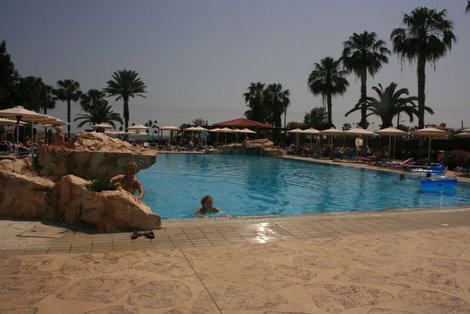 бассейн в отеле Pavlo Napa Beach Hotel 4* Айя-Напа, Кипр