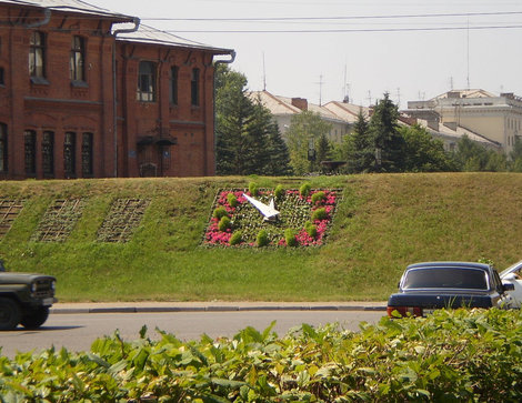 Цветущие часы Барнаул, Россия