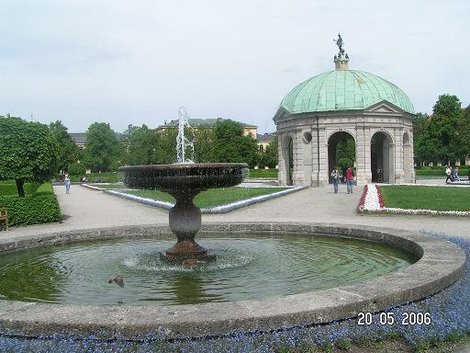В парке Мюнхен, Германия