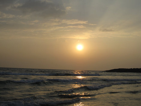 Ковалам. Пляж с маяком (Lighthouse Beach) Ковалам, Индия