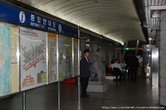 Сеульское метро. Станция и плакат с ее схемой