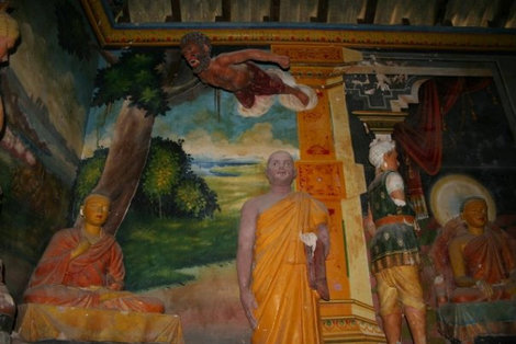 В храме. Унаватуна, Шри-Ланка