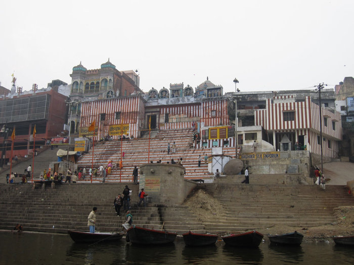 Священный город на Ганге Варанаси, Индия