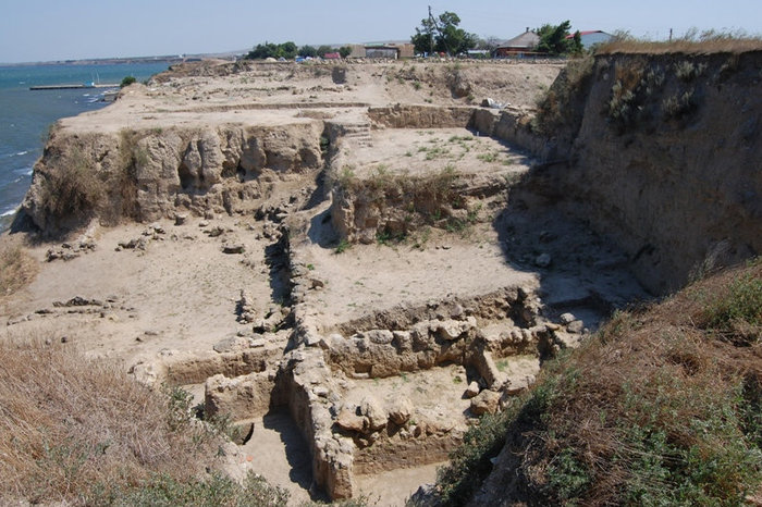 Общий вид раскопок Гермонассы. Краснодарский край, Россия