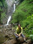 Я на водопаде Безымянном в Аибге.