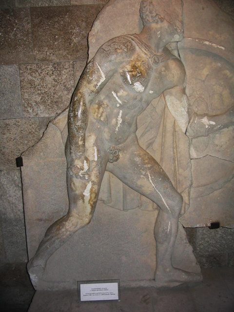 Надгробный рельеф греческой работы, IV в. до н.э. Мрамор Найден в 1982 г на землях в/с Юбилейный Краснодарский край, Россия