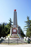 Памятник героям Гражданской войны в Крыму, Алушта