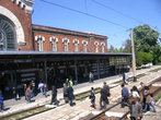 Поезд прибыл на станцию Рымнику-Сэрат
