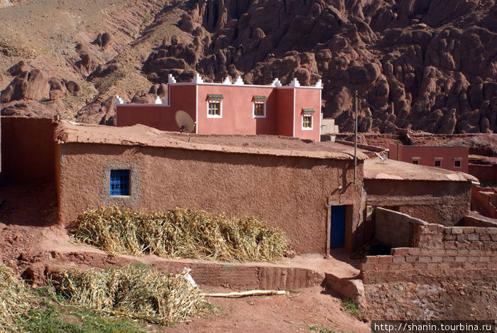 Деревенский дом как произведение искусства Бульман, Марокко