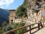 Монастырь в ущелье Кадиши