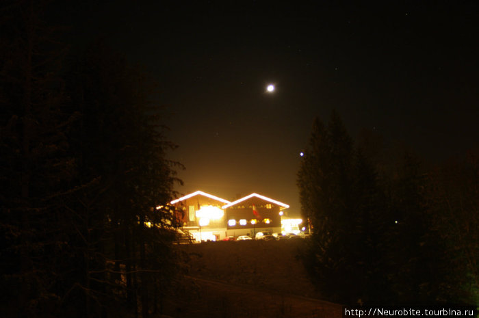 Под новый год — сказка! Вот-вот на санях в небе покажется Дед Мороз или Санта-Клаус... Юнгхольц, Австрия