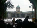 Вид на Казанский собор, фотографировала, не вставая со стула
