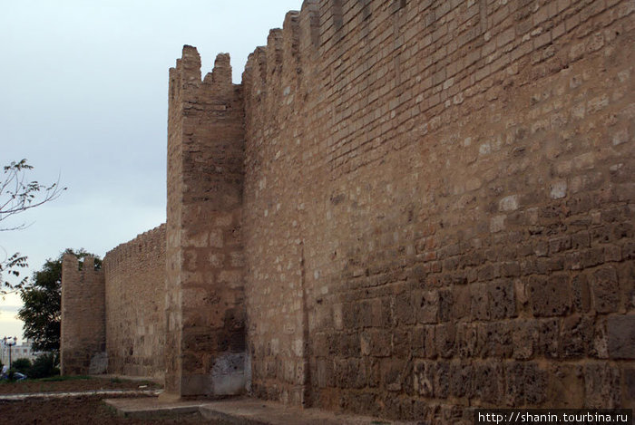 Городская стена Сусс, Тунис