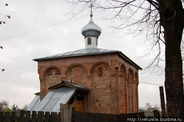 Церковь Великомученика Мины, XIV век Старая Русса, Россия