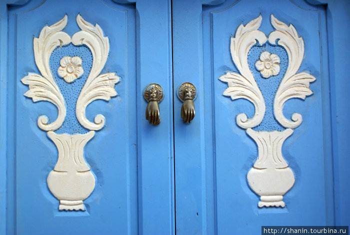 Двухстворчатая дверь Хаммамет, Тунис