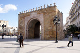 Ворота Свободы у входа в медину Туниса