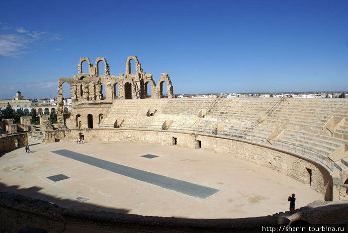 Арена амфитеатра в Эль-Джеме Вилайет Сфакс, Тунис
