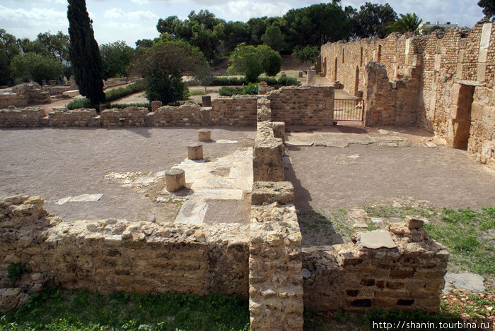 Руины римских вилл в Карфагене