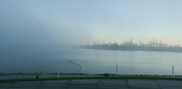 Вскоре туман снова отвоевал своё и мы поехали домой Лонг-Бич, CША
