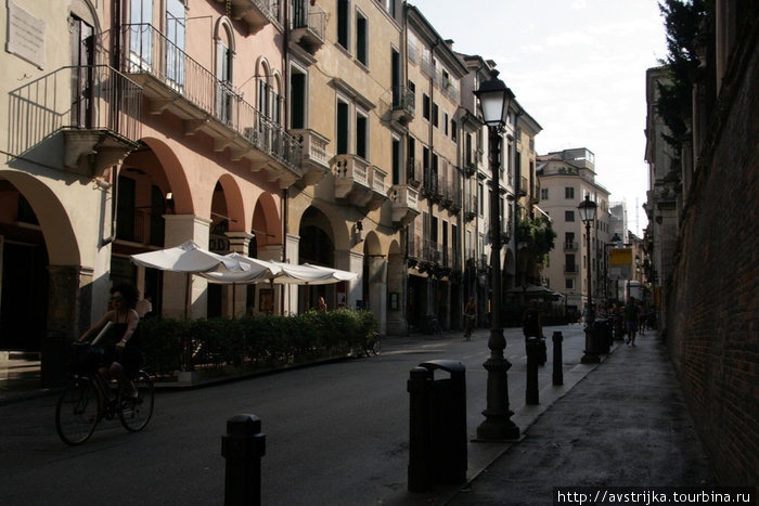 улочка Виченцы Виченца, Италия