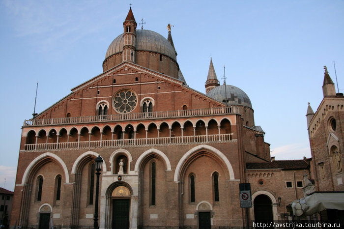 базилика Святого Антония Падуя, Италия