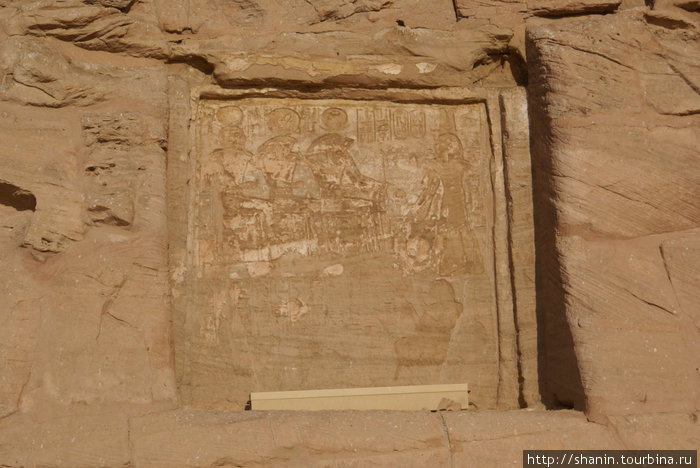 Рисунок на скале Абу-Симбел, Египет