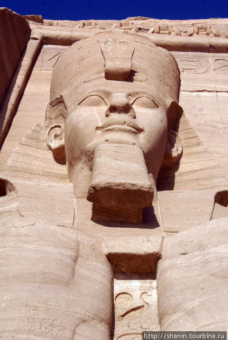 Лицо Рамзеса II Абу-Симбел, Египет