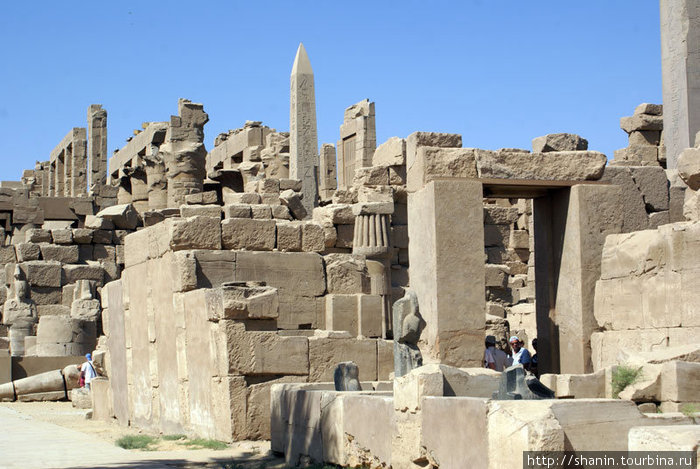 Карнакский храм — вид сзади Луксор, Египет
